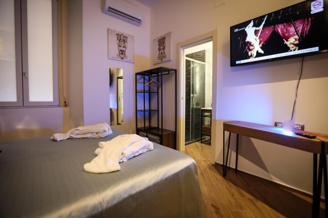 Apartamento Petramare Charming House Salerno Exterior foto