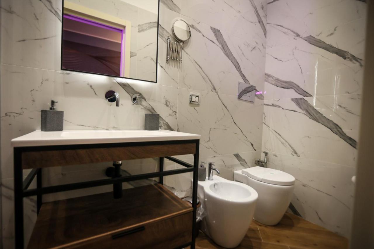 Apartamento Petramare Charming House Salerno Exterior foto